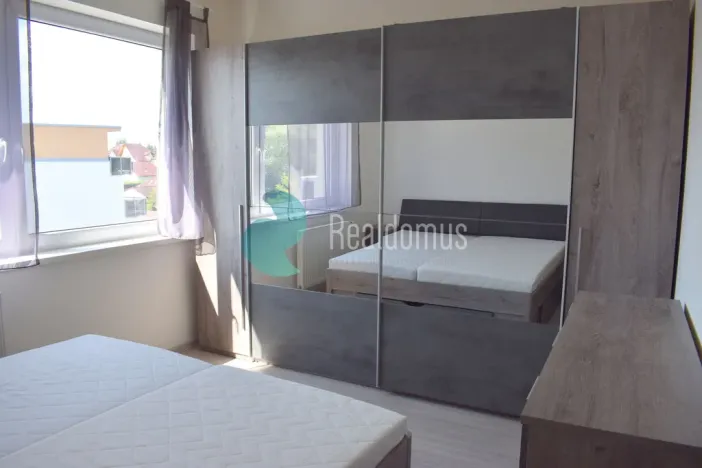 Pronájem bytu 2+kk, České Budějovice - České Budějovice 5, E. Beneše, 53 m2