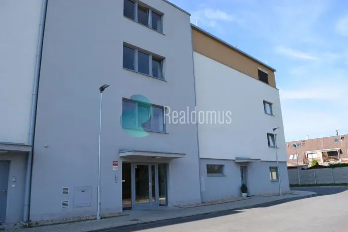 Pronájem bytu 2+kk, České Budějovice - České Budějovice 5, E. Beneše, 53 m2