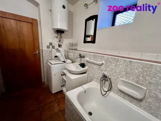 Prodej rodinného domu, Velký Chlumec - Malý Chlumec, 158 m2