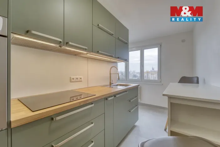 Pronájem bytu 1+1, Klatovy - Klatovy II, Pod Nemocnicí, 39 m2