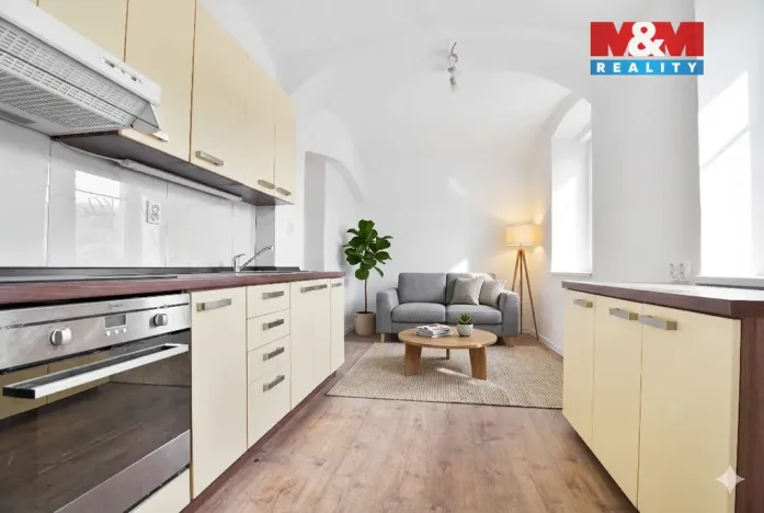 Prodej bytu 1+1, Benešov nad Ploučnicí, Palackého, 40 m2