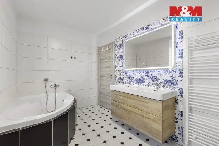 Prodej rodinného domu, Trhová Kamenice, Zahradní, 180 m2