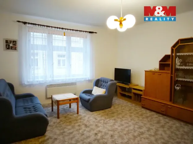 Pronájem bytu 2+1, Jindřichův Hradec - Jindřichův Hradec I, Panská, 80 m2