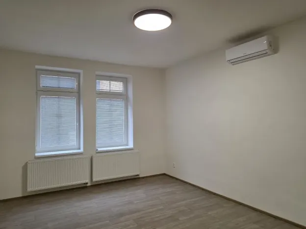 Pronájem bytu 2+1, Plzeň, Malická, 63 m2