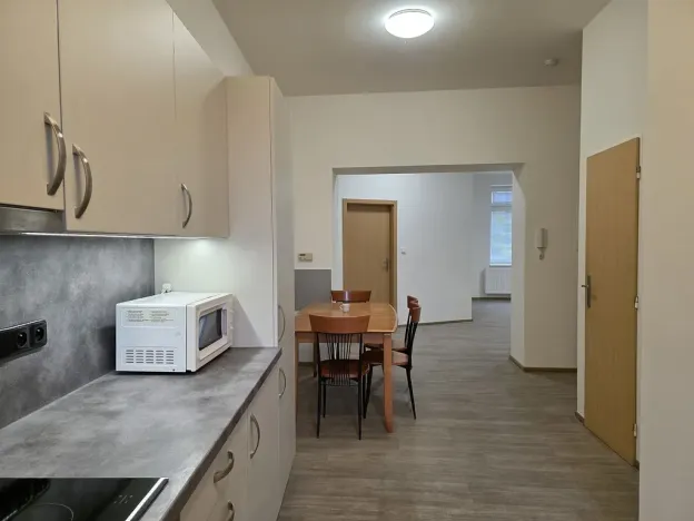 Pronájem bytu 2+1, Plzeň, Malická, 63 m2