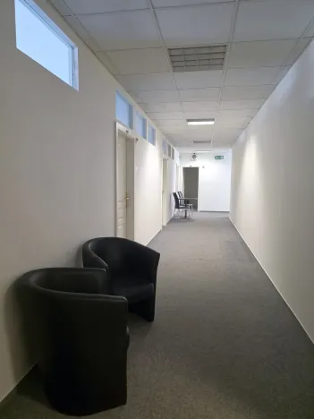 Pronájem kanceláře, Plzeň, náměstí Republiky, 125 m2