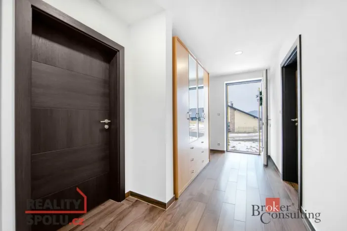 Prodej rodinného domu, Loket, Nad Hájovnou, 196 m2