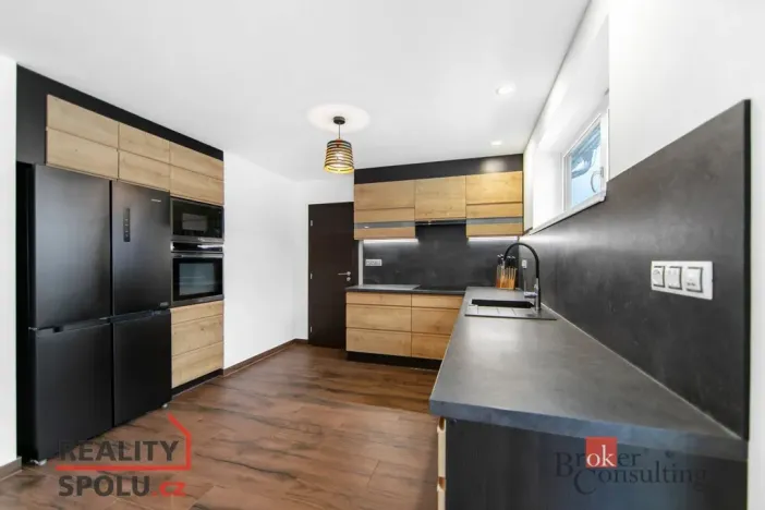 Prodej rodinného domu, Loket, Nad Hájovnou, 196 m2