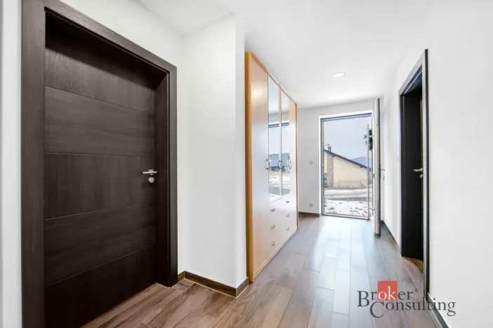 Prodej rodinného domu, Loket, Nad Hájovnou, 196 m2