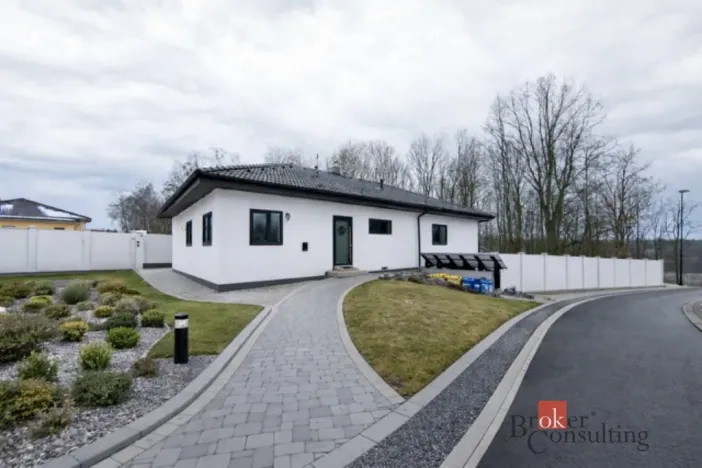 Prodej rodinného domu, Loket, Nad Hájovnou, 196 m2