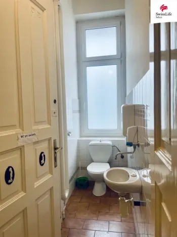 Pronájem obchodního prostoru, Broumov, Nádražní, 32 m2