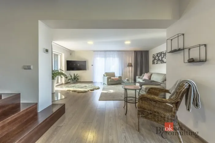 Prodej rodinného domu, Mladá Boleslav - Čejetice, Malá, 260 m2