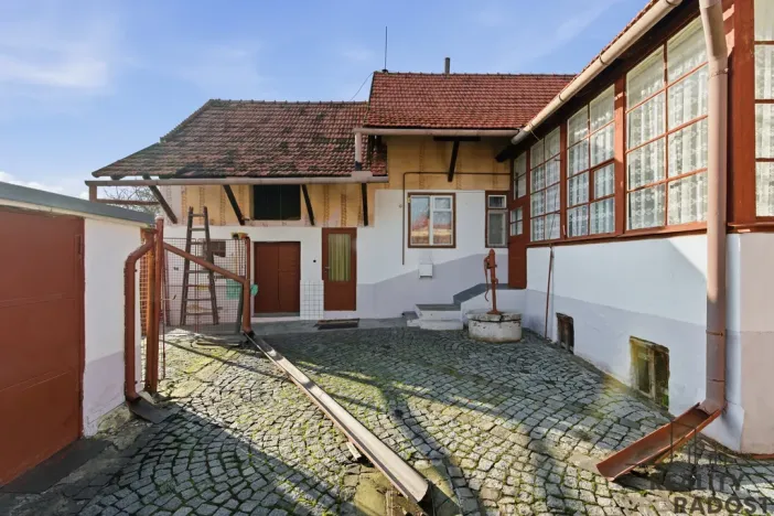 Prodej rodinného domu, Čejkovice, Újezd, 180 m2