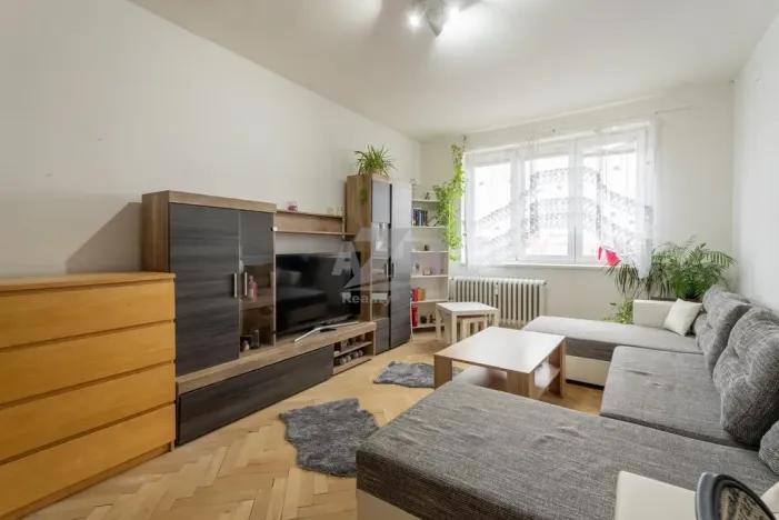 Prodej bytu 2+1, Ostrava - Zábřeh, Výškovická, 55 m2