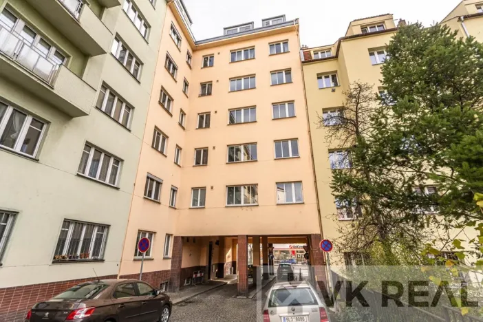 Prodej bytu 2+1, Praha - Vršovice, Čeljabinská, 72 m2