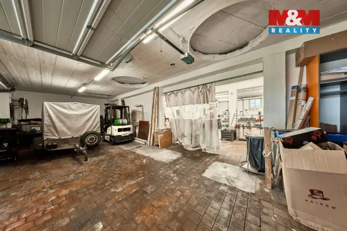 Prodej výrobních prostor, Trutnov - Horní Staré Město, 1667 m2