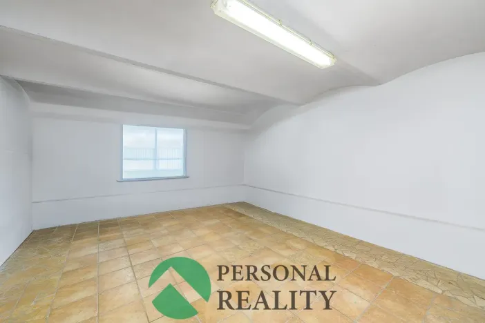 Prodej rodinného domu, Přelouč, Pražská, 227 m2