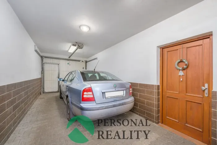 Prodej rodinného domu, Přelouč, Pražská, 227 m2