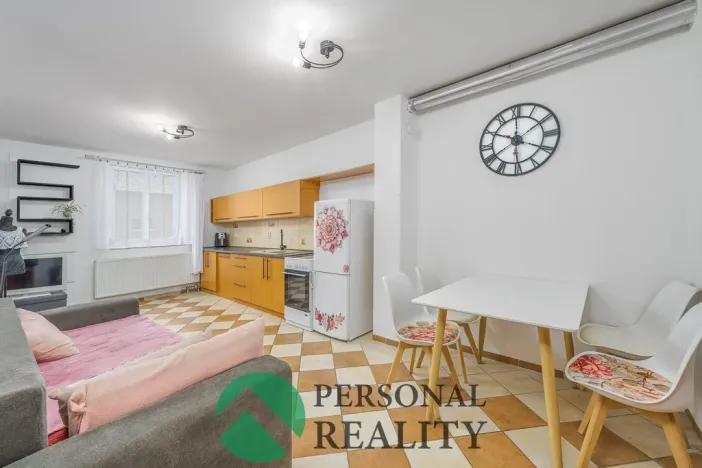 Prodej rodinného domu, Přelouč, Pražská, 227 m2