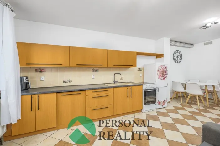 Prodej rodinného domu, Přelouč, Pražská, 227 m2