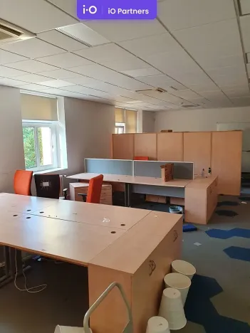 Pronájem kanceláře, Praha - Nusle, Závišova, 526 m2