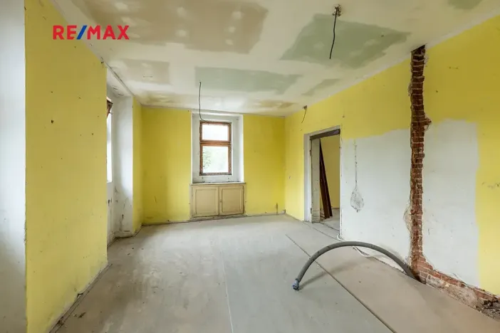 Prodej vícegeneračního domu, Koleč, 404 m2