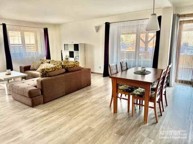 Prodej rodinného domu, Puklice, 231 m2