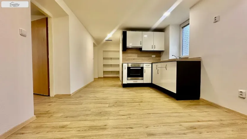 Prodej bytu 2+1, Brno - Komárov, Slunná, 59 m2