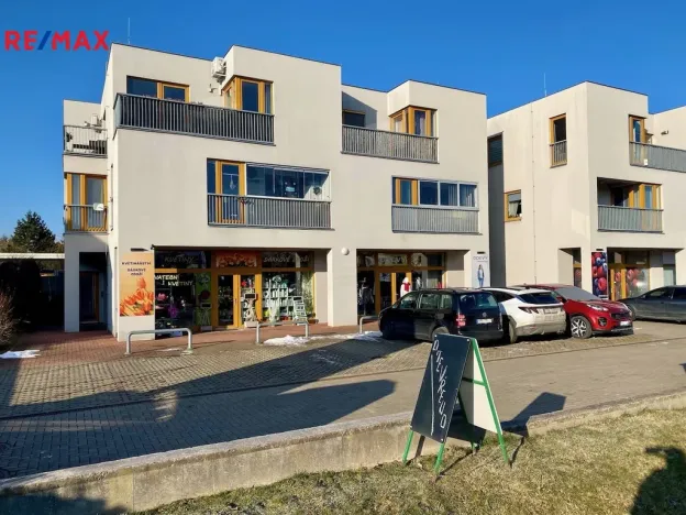 Prodej obchodního prostoru, Mukařov - Srbín, Choceradská, 48 m2