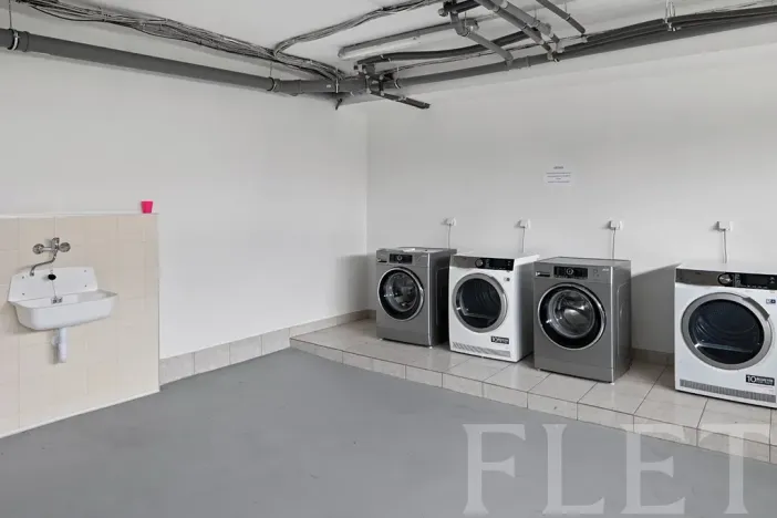 Pronájem bytu 1+kk, Praha - Jinonice, Peroutkova, 26 m2