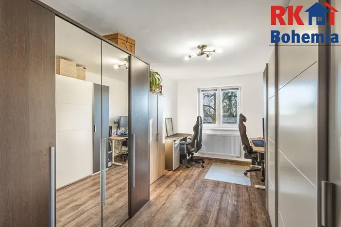 Prodej bytu 3+1, Semčice, 66 m2