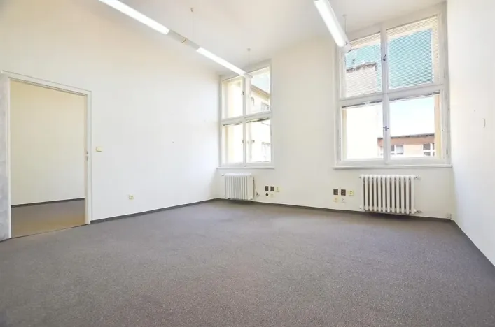Pronájem kanceláře, Praha - Nové Město, Senovážné náměstí, 37 m2