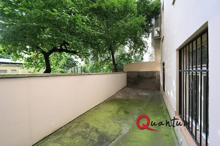 Pronájem kanceláře, Praha - Smíchov, Na Plzeňce, 47 m2