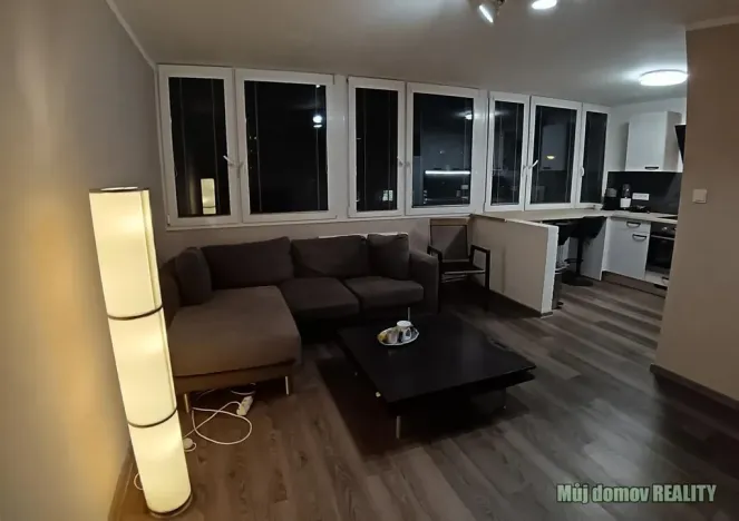 Pronájem bytu 3+kk, Praha - Háje, Mendelova, 68 m2