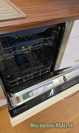 Pronájem bytu 3+kk, Praha - Černý Most, Marešova, 85 m2