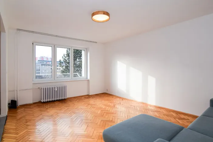 Pronájem bytu 2+kk, Praha - Záběhlice, Malovická, 55 m2