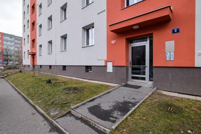 Pronájem bytu 2+kk, Praha - Záběhlice, Malovická, 55 m2