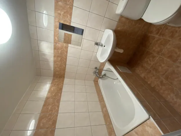 Pronájem bytu 1+kk, Praha - Vysočany, Freyova, 20 m2