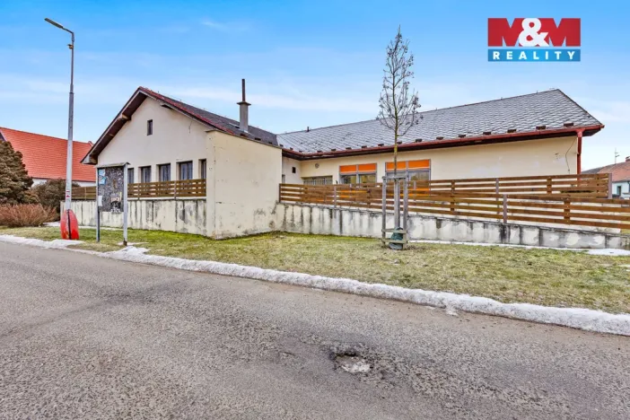 Prodej obchodního prostoru, Kryry - Stebno, 345 m2