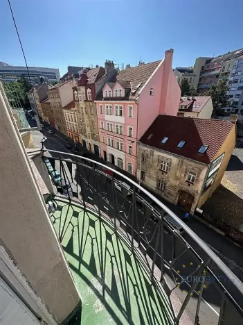 Pronájem bytu 2+kk, Praha - Nusle, Slavojova, 49 m2