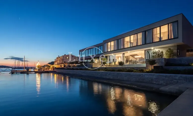 Prodej vily, Šibenik, Chorvatsko, 200 m2