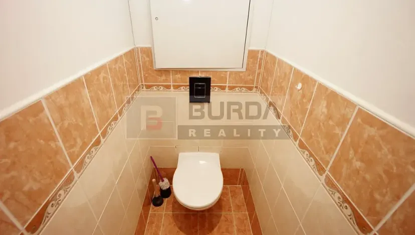 Pronájem bytu 2+kk, Neratovice, 43 m2