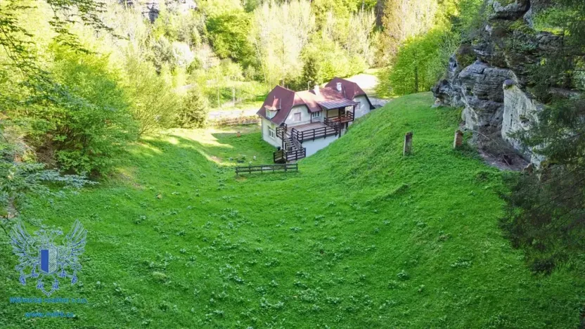 Prodej ubytování, Kokořín, 232 m2