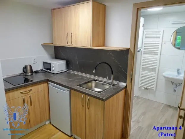 Prodej ubytování, Kokořín, 232 m2