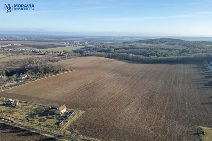 Prodej pole, Biskupice-Pulkov, 15670 m2