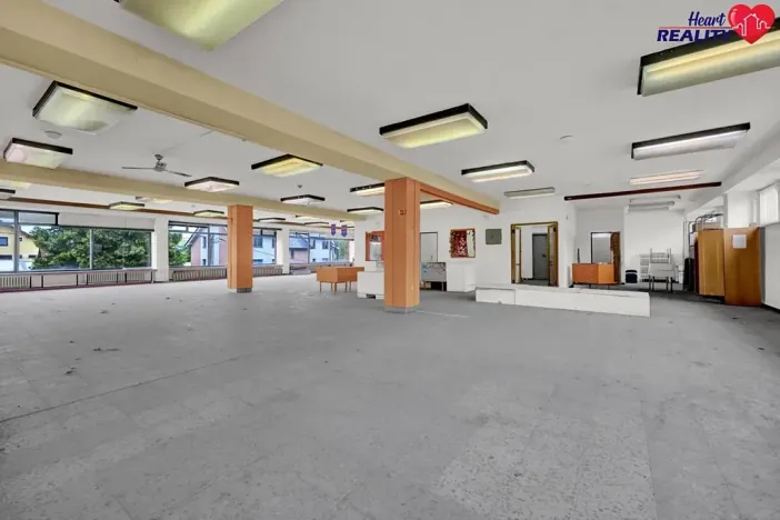 Prodej obchodního prostoru, Vítkov, Komenského, 1480 m2