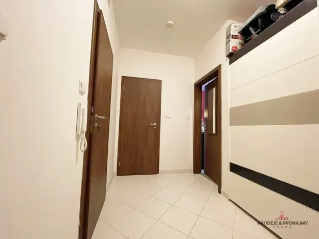 Pronájem bytu 2+kk, Praha - Dolní Měcholupy, Kardausova, 55 m2