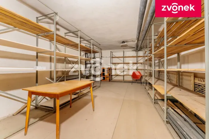 Prodej vily, Uherský Brod, Masarykovo nám., 700 m2