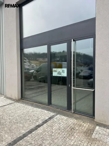 Pronájem obchodního prostoru, Praha - Smíchov, Šiklové, 110 m2