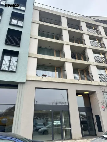Pronájem obchodního prostoru, Praha - Smíchov, Šiklové, 110 m2